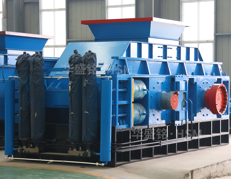 破碎石油焦用1510型液壓對(duì)輥破碎機(jī)多少錢？